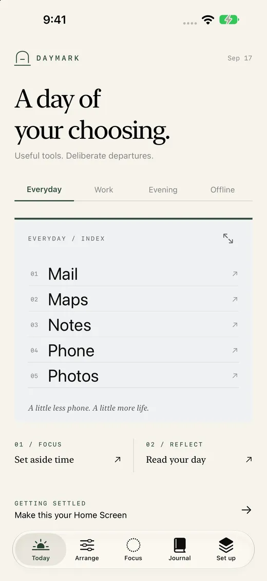 Daymark app with a text-based list of essential iPhone apps